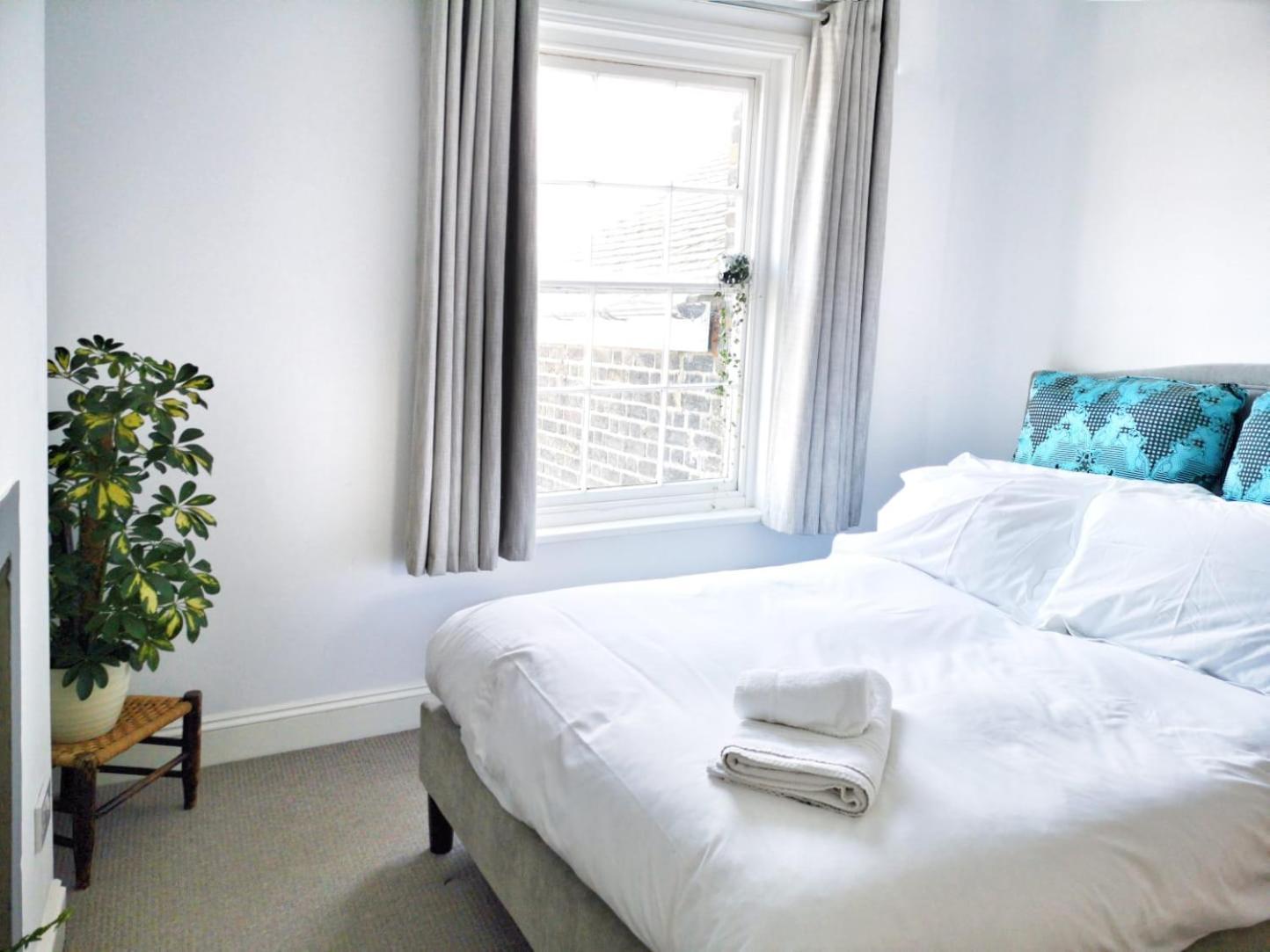 Villa Luminous Town House By The Sea à Ramsgate Extérieur photo